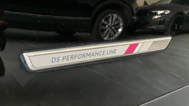 DS3 CROSSBACK BLUEHDI1.5 PERFORMANCE LINE 130 CV - FULL LED, VIRTUAL COCKPIT, NEOPATENTATI - Foto 5