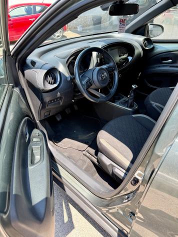 Toyota Aygo X 1.0 VVT-i 72 CV 5 porte Lounge Air - Foto 8