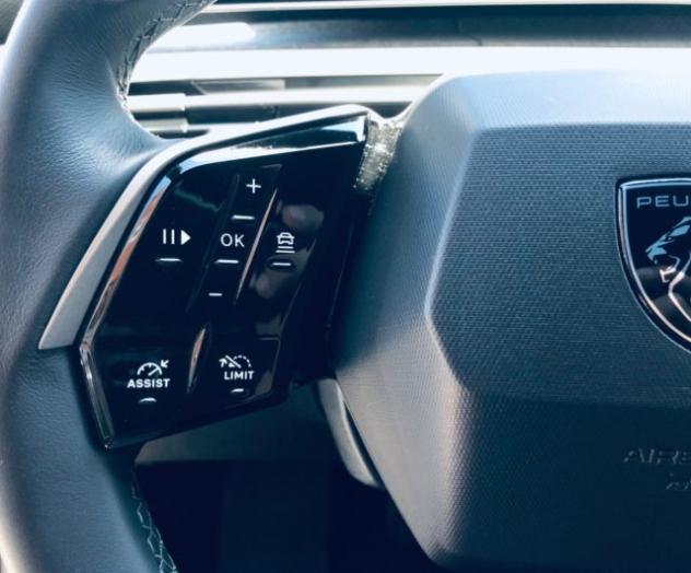 PEUGEOT 3008 Hybrid 145 e-DCS6 Allure rif. 23821600 - Foto 7