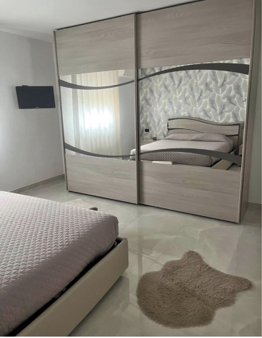BILOCALE IN PIAZZA VITTORIO : 425 EURO MINIME SPESE - Foto 2