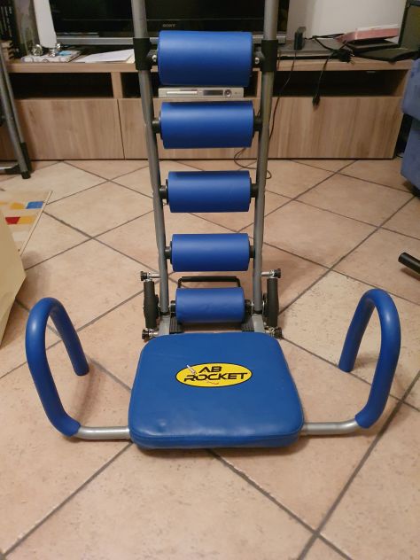Vendo attrezzo x allenare gli add