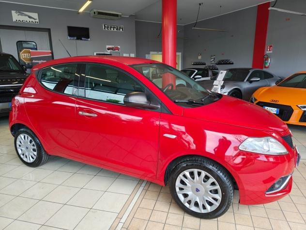 Lancia Ypsilon 1.3 MJT 16V 80 CV 5 porte S&S Platinum - Foto 7