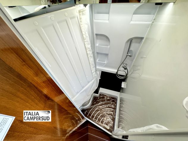 Camper Van Mobilvetta Admiral K6.5 Furgonato Fiat Del 2025 - Foto 10