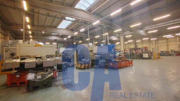 Magazzino a Brugherio - Rif. MVCA363