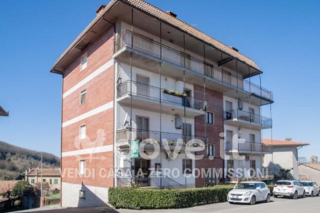 Appartamento di 116 m² con 4 locali e box auto in vendita a Semproniano