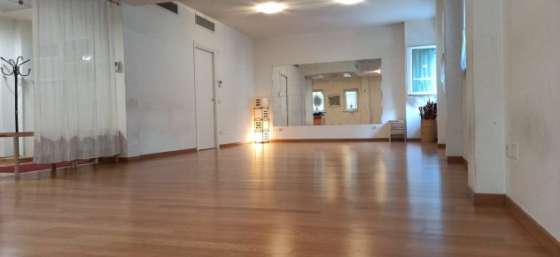 condivisione sala per corsi e seminari discipline olistiche