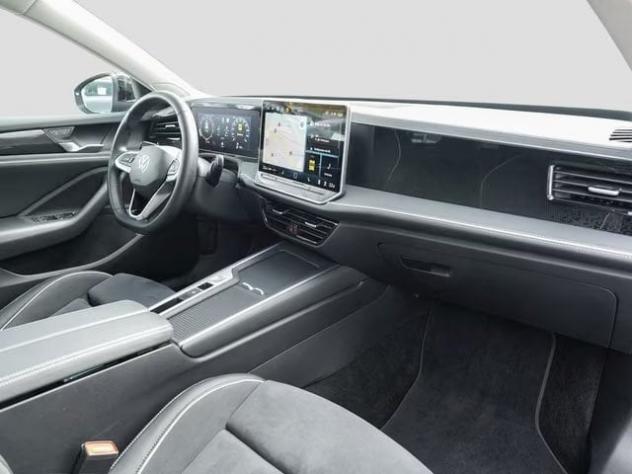 Volkswagen Passat Variant Passat Variant 1.5 eTSI DSG Business *IQ-Drive LED NAVI CAMERA GANCIO TRAINO - Foto 6