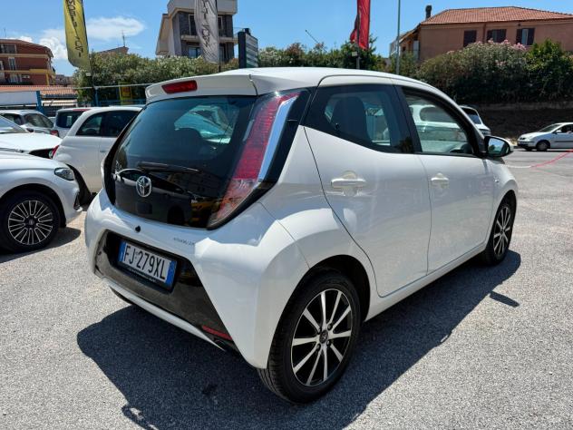 Toyota Aygo UNICO PROPR. 1.0 AUTOM. - Foto 4