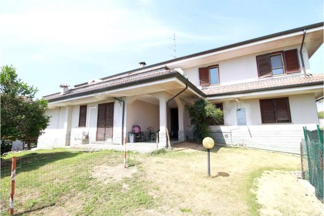 V004806 - Confienza - Foto 3