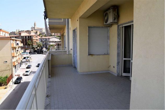 V003973 - VENDESI APPARTAMENTO SIGNORILE 180 MQ - Foto 9