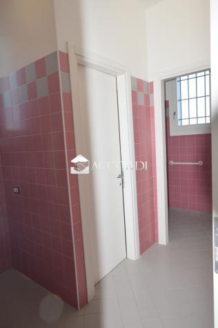 NEGOZIO di 6 vani e di 193 mq (ALTIVOLE) rif. BL059 - Foto 3