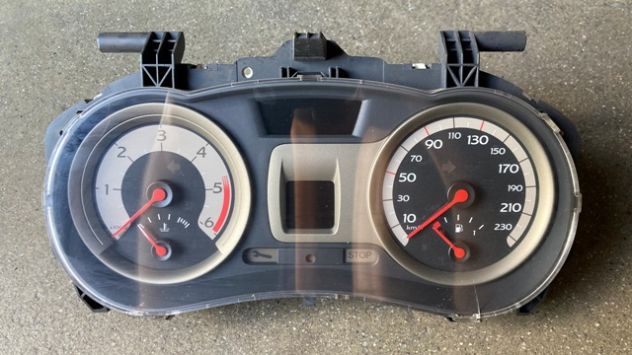Quadro strumenti Renault Clio 3 1.2 benzina del 2009 (8200343563F) - Foto 2