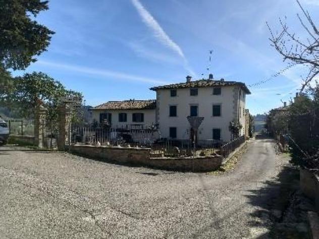 Rustico in vendita a Monsanto - Barberino Tavarnelle 650 mq Rif: 1245396
