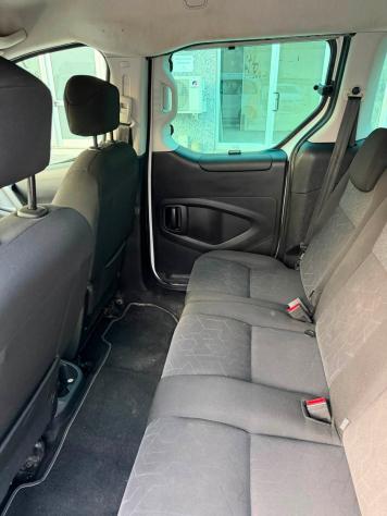 Peugeot Partner Tepee BlueHDi 100 ETG6 S&S Active - Foto 9