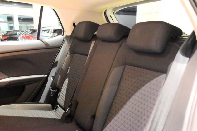 Volkswagen T-Cross 1.0 TSI 110 CV DSG Style - Foto 9