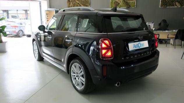 Mini Cooper D Countryman 2.0 150CV AUTOMATICA CLASSIC ENIGMA BLACK - FULL LED CARPLAY FULL DISPLAY CLIMA BZ SENSOR CERCHI R18 - Foto 2
