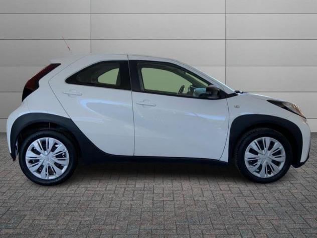 Toyota Aygo X 1.0 VVT-i 72 CV 5 porte Active - Foto 5