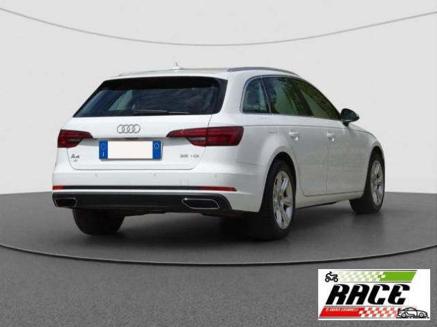 AUDI - A4 Avant - 35 TDI S tronic Business - Foto 5
