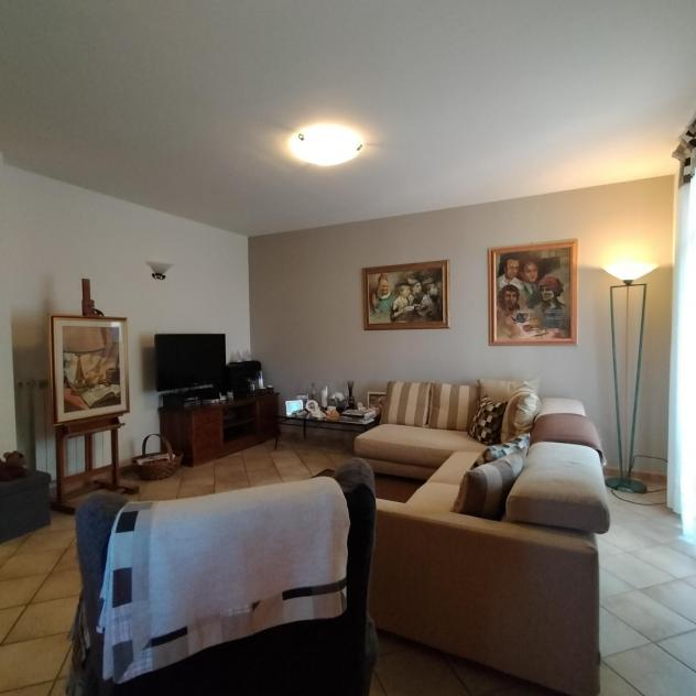 Villetta bifamiliare in vendita a Marina di Carrara - Carrara 280 mq Rif: 1089305 - Foto 2