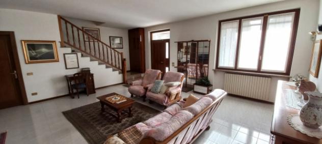 Casa indipendente di 300 m² con 5 locali e box auto doppio in vendita a Casorezzo - Foto 15