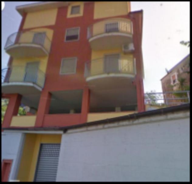 Immobile in asta di 75 m², box auto in vendita a Montecorvino Rovella - Foto 4