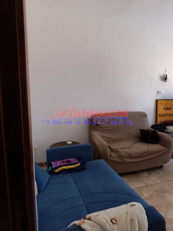 URBINO - Ampio quadrilocale con garage - Foto 14
