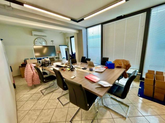 Ufficio in affitto a Le Melorie - Ponsacco 175 mq Rif: 1447845