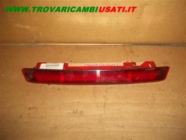 FANALE STOP SUPPLEMENTARE FORD MONDEO (CA2)  Parti elettriche  Fanaleria  Fanali  Luce stop supplemen FORD - MONDEO - 01-06-2007 - 01-09-2010