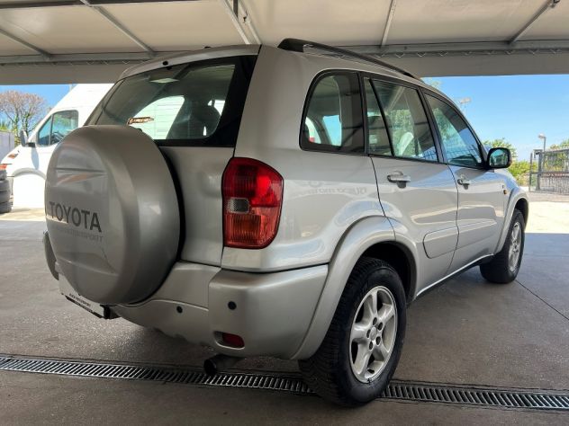 Toyota Rav 4 2.0D 4x4 Unipro’ Pelle - Foto 3