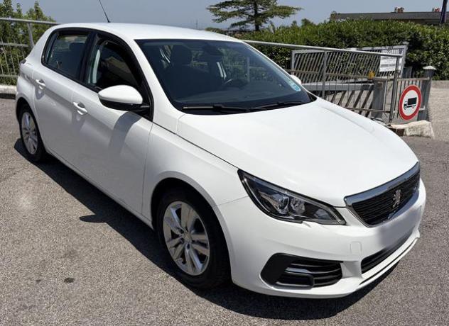 PEUGEOT 308 BlueHDi 100 S&S Active rif. 23940132 - Foto 5