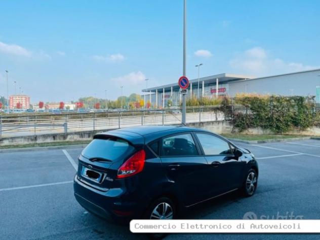 Ford Fiesta 1.2 benzina manuale clima x neopatenta - Foto 6