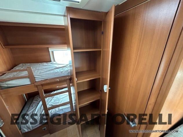 CARAVELAIR VENICIA CARAVAN 6 POSTI MOVER CLIMA FRIGO MAXI 2014 PARETI LISCIE - Foto 8