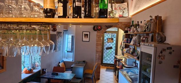 AG.IMM VENDE EURO 11.000 CENTRO STORICO DI CALCATA BAR RISTRUTTURATO - Foto 4
