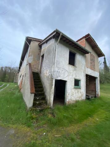 CASALE di 13 vani e di 560 mq (SAN GIOVANNI VALDARNO) rif. V-2316 - Foto 9