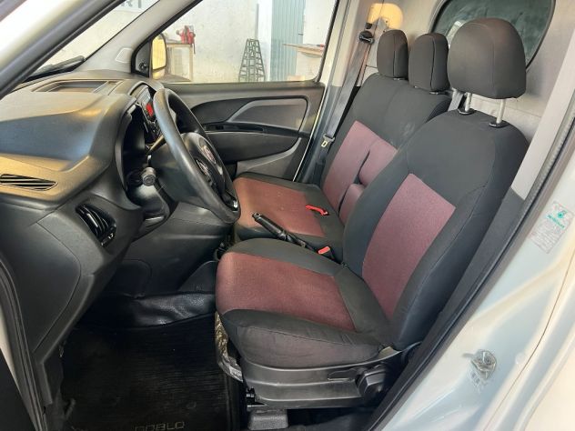 Fiat Doblo’ XL 3 Posti Tetto alto 1.6 Mtj 105CV - Foto 8