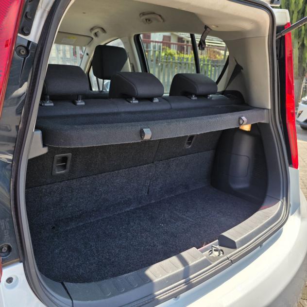 Suzuki Splash Style - Foto 8