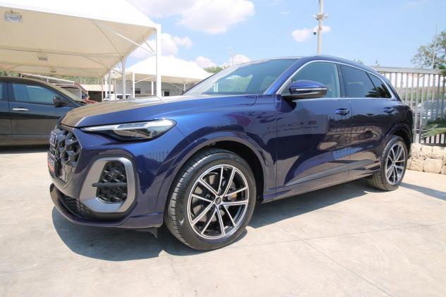 Audi Q5 40 TDI S tronic Launch edition line 2025 - Foto 3