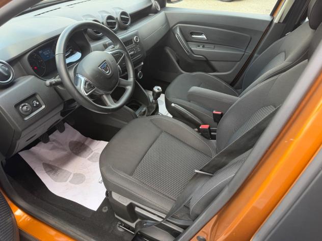 Dacia Duster 1.0 TCe 100 CV ECO-G 4x2 Essential - Foto 6