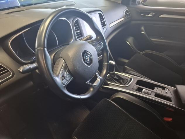 Renault Mégane Megane IV 2016 Sporter Megane Sporter 1.5 blue dci Intens 115cv edc my19 - Foto 4