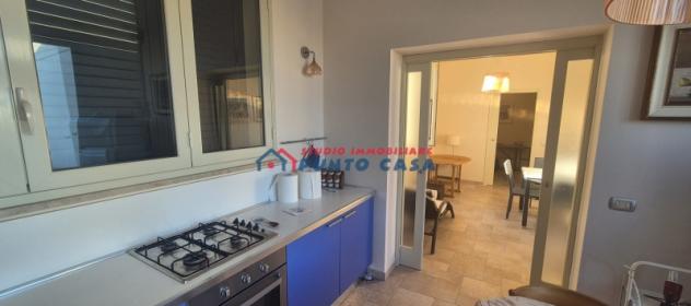 MARAUSA – Appartamento in piccolo contesto al 1° e ultimo p. s/a – 170mq ca. – 5 vani + acc. + veranda + p.auto. Possibilità di garage. Buone condizio - Foto 2