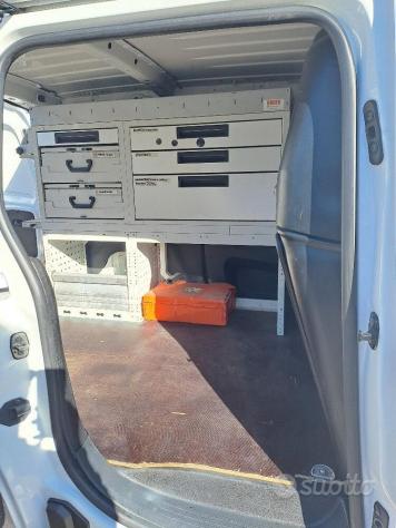 Opel combo 2020 attrezzato 3 posti - Foto 10