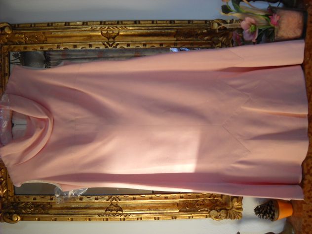 Stock capi donna vintage, firmati, di sartoria come nuovi anni '50-'90