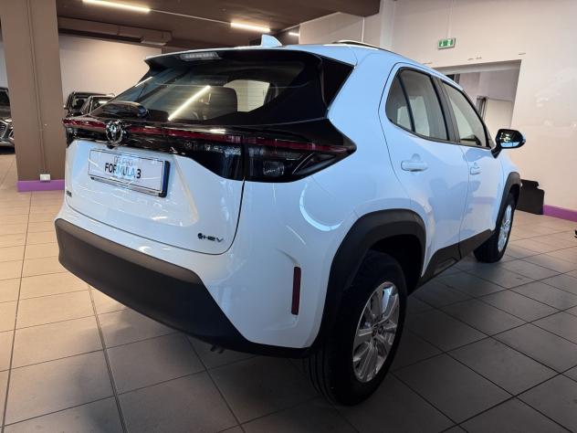Toyota Yaris Cross 1.5H (116 CV) E-CVT Active - Foto 3