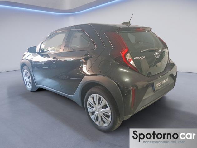 Toyota Aygo X 1.0B (72 CV) Active - Foto 4