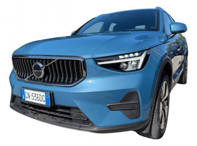 VOLVO XC40 T4 Recharge Plug-in Hybrid automatico Ultimate Bri rif. 24159877 - Foto 2