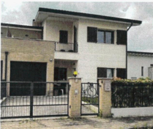 Immobile in asta di 90 m² in vendita a Cortemaggiore