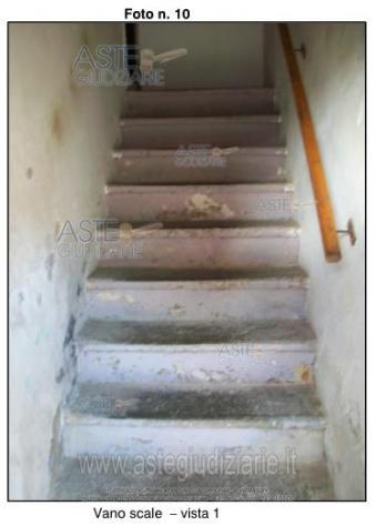IMMOBILI-IMMOBILE RESIDENZIALE-via delle Trecciaiole n. 16 - Foto 2