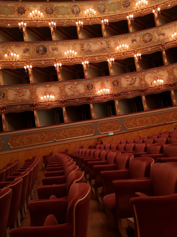 Cantante lirica (soprano) per matrimoni ed eventi