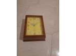 Porta chiavi appendibile,interno a orologio nuovissimo,perfettamente funzionante