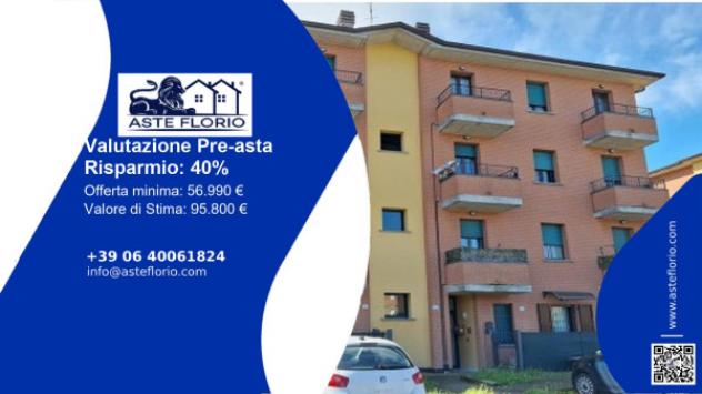 Immobile in asta di 68 m², box auto in vendita a Cadelbosco di Sopra - Foto 2